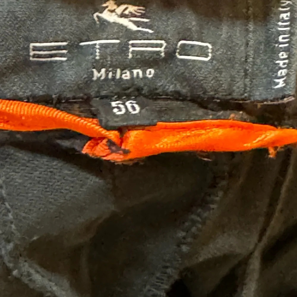 Etro
Men's Straight-Leg Knit Trousers 56 EU (40R US) - Picture 12 of 13